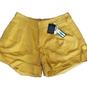 Women’s Marc Jacobs short! New with tags!